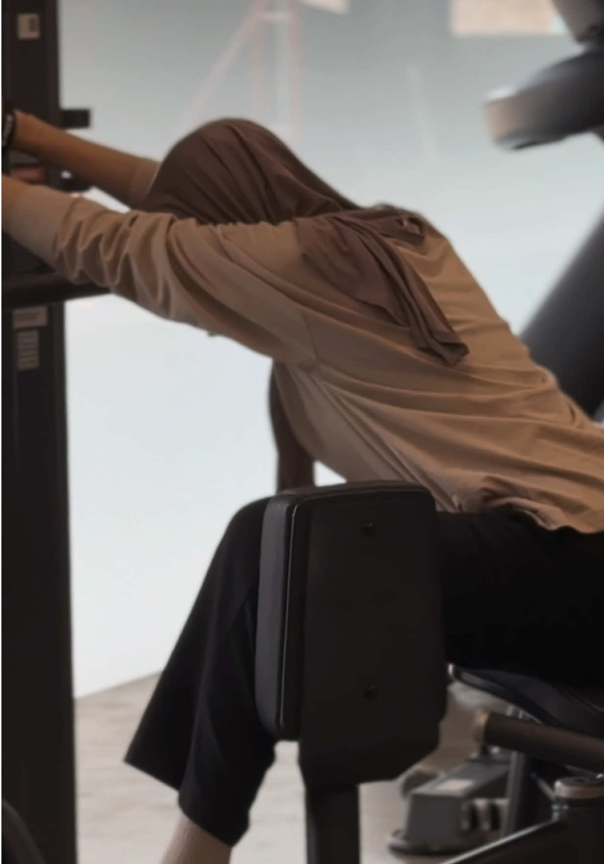 leg day 🤍🤍 #gym #gymgirl #gymlover #GymTok #GymLife 