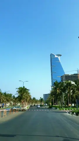 Yeah Habibi welcome to Saudi Arabia Jeddah water fountain park car driving very interesting this park#jeddah #saudiarabia #TikTokPromote #viralvideo🔥 #1millonviews  @❤Rodela❤Moon❤  @shah325  @mahd  mehar 
