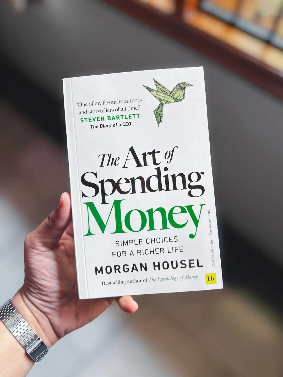 📚 Part 2 is finally here — and it’s packed with some of my all-time favorite lessons! 💡 Every page had something that made me stop, think, and reflect. Books like this remind me why I love reading — they open your mind, shift your perspective, and drop gems that stay with you long after you close the cover. 💭✨ If you’re on your growth journey — financially, mentally, or just trying to level up in life — this one’s worth your time. 👏 #bookstagram #booklover #readingcommunity #financebooks #mindsetmatters 