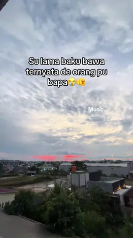 Ini lagu umpan Piso dapur😭🤣#nttpride🏝🔥 #laguviral #lagutimur #fypage 