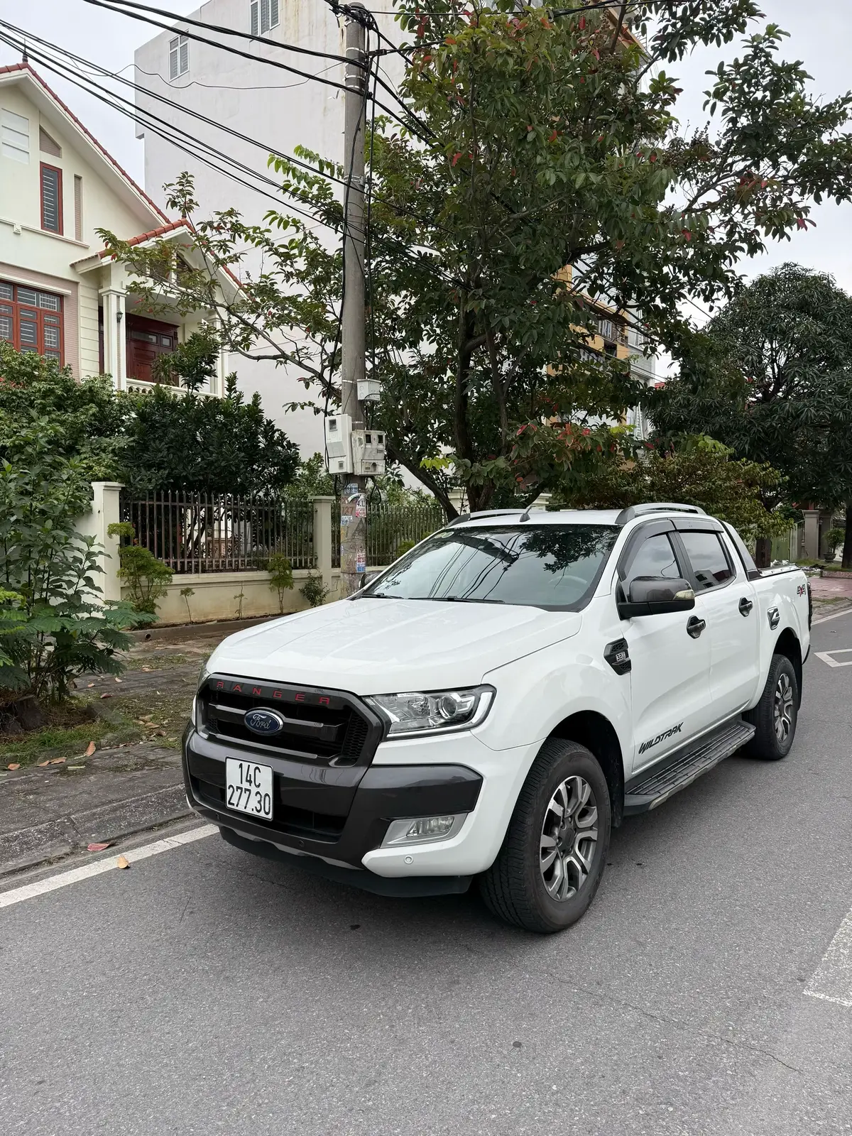 Hàng hot về Ford WILDTRAK 3.2 2017 1 chủ từ đầu chạy 15v km zin giá yêu #xuhuong #otocu #ford #wildtrak #ưwo e O3969.58.999