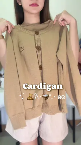 หนาวแล้ววว #เสื้อไหมพรม #คาร์ดิแกน #เสื้อไหมพรมแขนยาว #เสื้อคาร์ดิแกน 