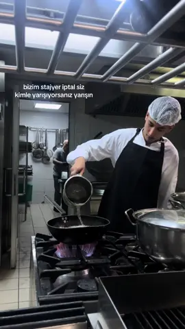 Kimse görmeden kimse görmeden #fy #fypage #kesfetteyiz #chef 