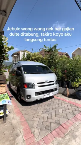 Inpo bundahara cah ben duitte iso nglumpuk 😂 rsv 082197859573 #sewahiacemurah ##hiaceindonesia #hiacecommuter #sewahiacemalangraya #fyppppppppppppppppppppppp 