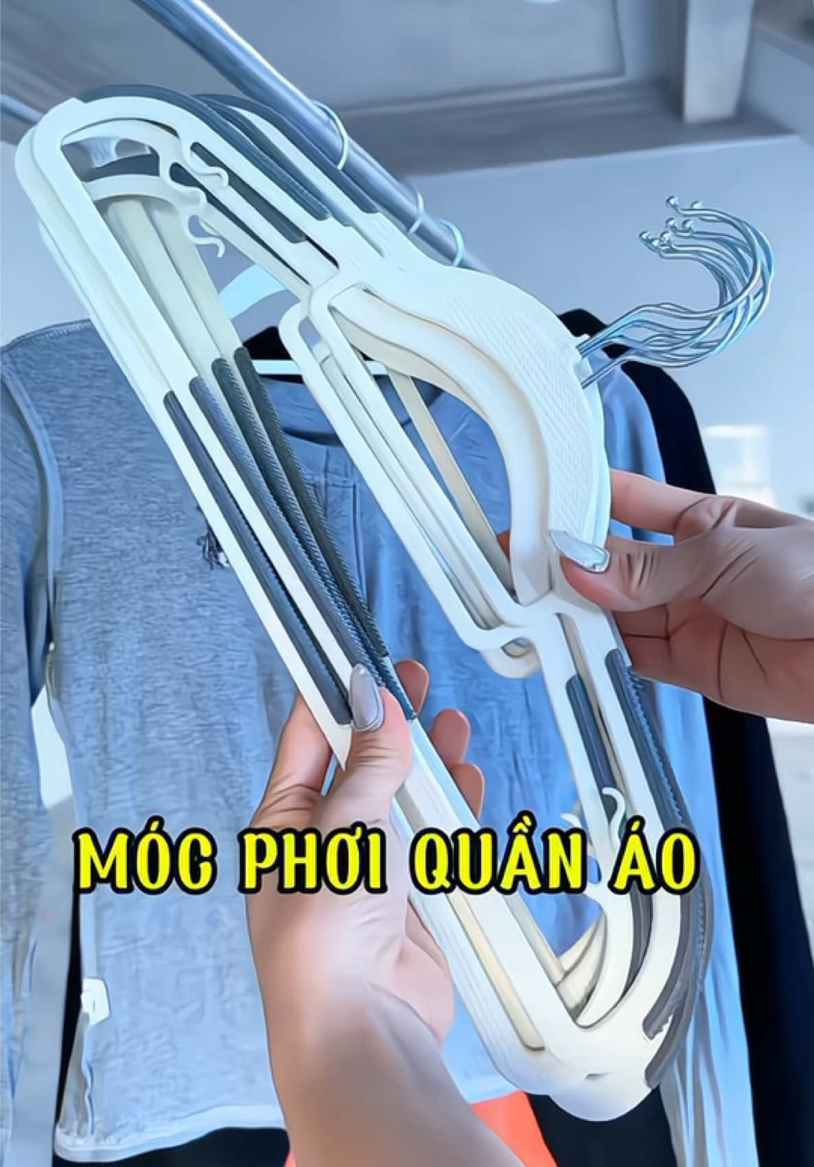 Móc đẹp, phơi bền mà cầm chắc tay lắm ạ  @Mẹ Mai  @Mẹ Mai #dodunggiadinh #mocphoiquanao #mebimsua #dodungtienich 