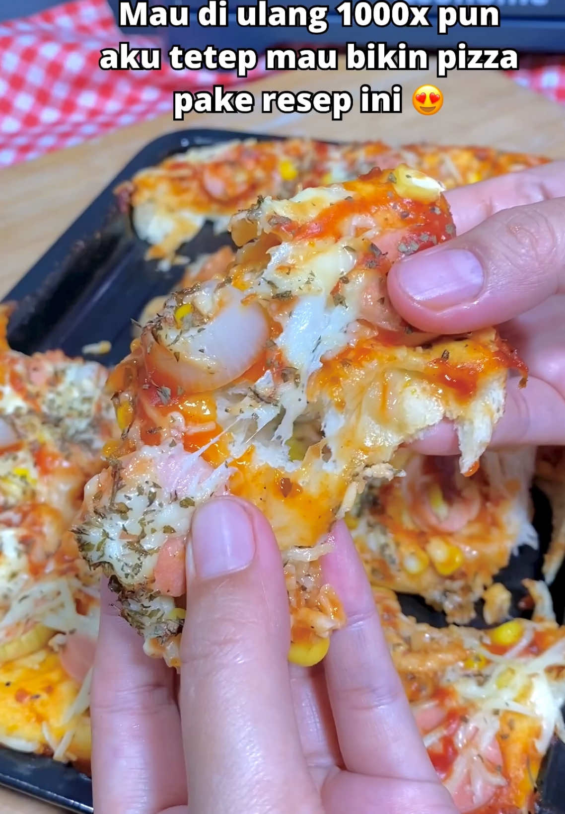 ‼️SAVE DULU YUK‼️ Pizza Homemade. Sejak tau resep ini udah gapernah beli pizza di luar lagi. Ga harus jago baking pasti berhasil kok.  #pizza #pizzahomemade #pizzalovers #pizzalover #pizzasimple #idejualan #idecemilan #roti #rotipizza #fyp #xyzbca 