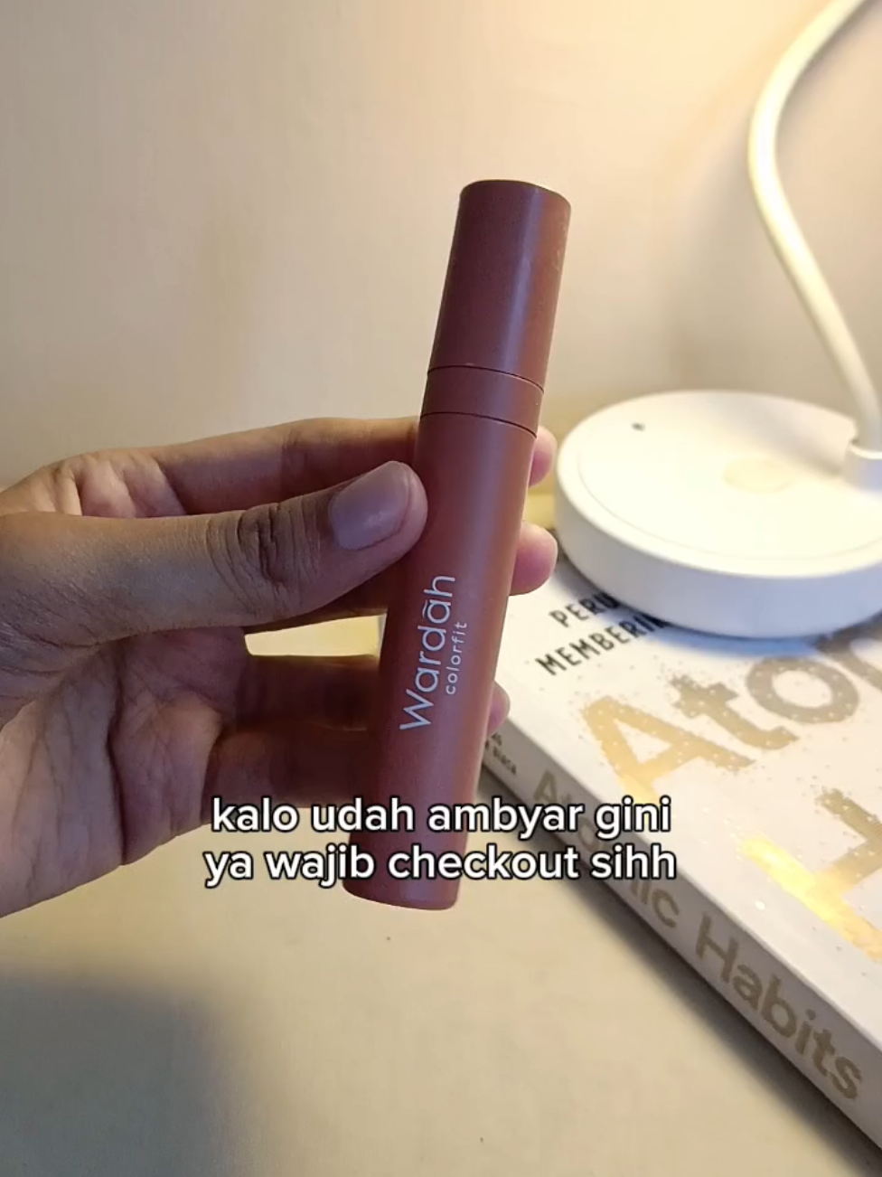 wajib bgt ini mah #lipvelvet #wardah 