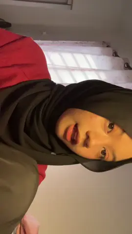 kurang cantik kak 🤓😓 
