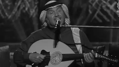 وانا في حالة غريبه 💔# حتى وهو تعبان يطربنا # بحه الصوت عجزت اتخطى المقطع اهخ يابو نورة 💔💔#ابونورة #حفل_الكويت_ابونورة 