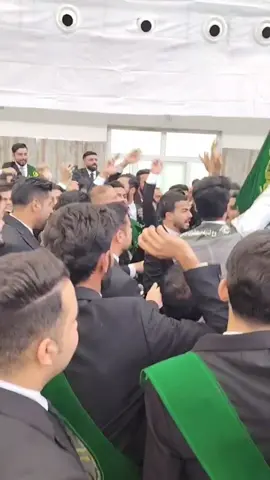 ((خرّيجين مو مثل كل الناس… خرّيجين من ظل العباس.)) ݛۅٰﺳۧۨﹷﹻﻶۛﻧﹻٰﺂۛﹺ؍ۛ🕊#فتية_الكفيل #بنات_الكفيل_فخر_العراق_والشرفاء #تخرج_فتية_الكفيل_العتبة_العباسية_المقدسة 