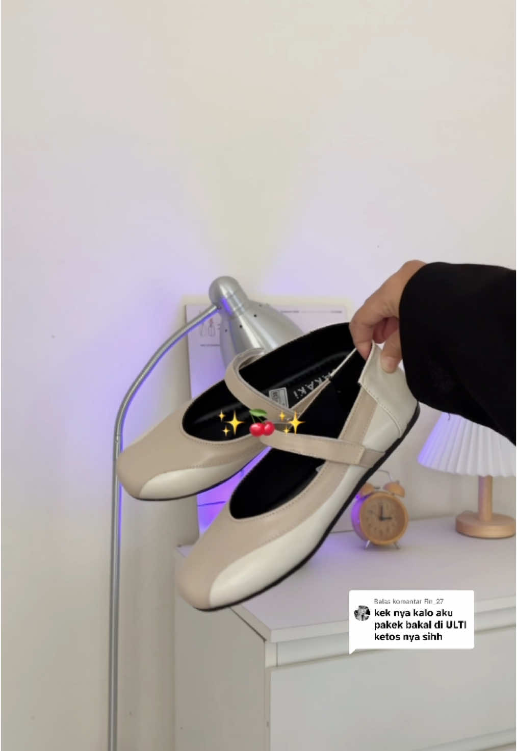 Membalas @Fin_27  Flatshoes cantikkk mumpung promo launching dari @SandalKananKiri 😍😍 #flatshoes #flatshoescantikk #flatshoesmurah #sakaki 