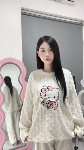 Set nè mặc ấm thích vch