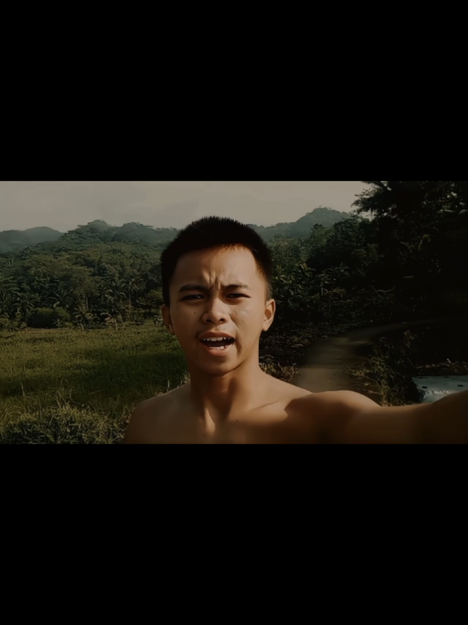 hallo king?👋 hari ini hari ke 7 saya belajar tampil di depan kamera dan melatih public speaking saya, apresiasi kepada diri sendiri meskipun baru 7 hari menampilkan diri tetapi Masi panjang perjalanan saya sampai 30 hari nanti, ahaha i'm trying👊 #selftgrowth #publicspeaking #chalenge30days #mindsetmotivation #theselfimprovement_ 