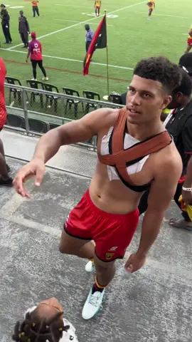 why he always in the way🤣😒 #pngtiktok🇵🇬 #cooperbai #viralvideo 