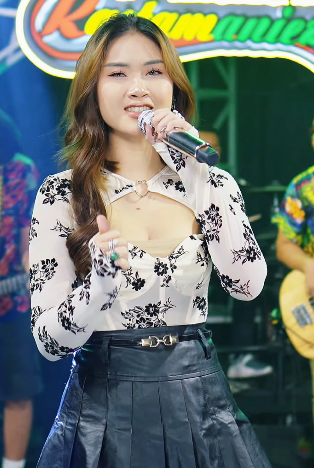 Luka Sekerat Rasa #dikesabrina #lukasekeratrasa 