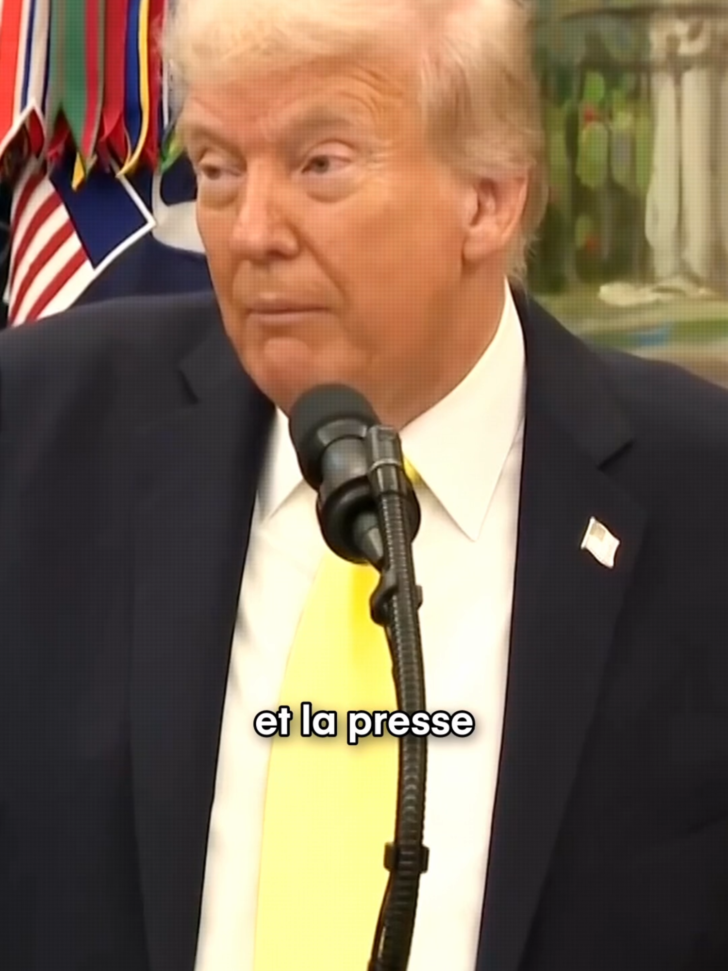 🌍 Abonne toi pour suivre l'actu géopolitique. Trinité-et-Tobago est en alerte générale. Alors que les États-Unis déploient des navires de guerre pour une opération visant le Venezuela, l'archipel a rappelé tous ses militaires. Pour rappel, Washington mène des frappes aériennes contre des narcotrafiquants présumés et la presse américaine affirme que Trump envisage des frappes terrestres au Venezuela. Le président américain l'a nié mais Trinité-et-Tobago craint d'être prise dans un conflit régional. Abonne-toi pour rester informé.