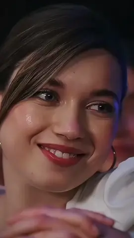 يلا منشن🥰مابعرف كيف بنظرة بتعمل هيك  تاخدني اليك وبموت عليك #endlesslove22 #fyppppppppppppppppppppppp #ما_بعرف_كيف_بنظره_بتعمل_هيك🤍😍 #سيران_فريد   #اغاني_رومانسيه 