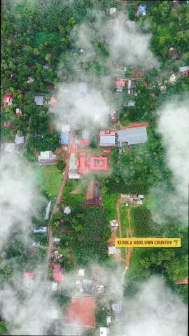 മനോഹരമായ എന്റെ കേരളം ❤️                                                             GUYS WELCOME TO KERALA ❤️