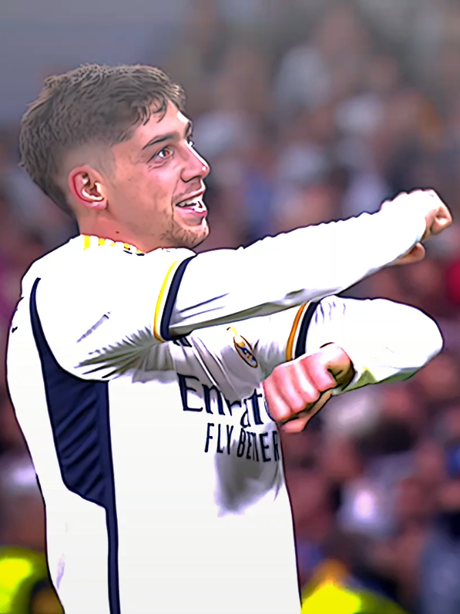 وذا كنت تريد كل هذه الصفات فشجع الملكي ريال مدريد 👑🤍😍.  #تيم_كـيـلـيـان⚜️ 