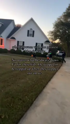 @Cody James you’re the best daddy any child could ever ask for! Thank you for choosing them. Thank you for going above and beyond for them. Thank you for just simply WANTING TO. Blood couldn’t make you guys any closer! We love you daddy 😘 #fyp #husbandwife #father #thegoat #foryoupage 