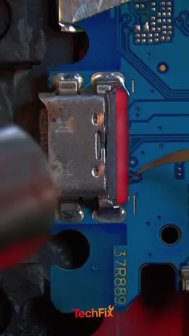 Type-C charging port, USB-C repair, mobile charging issue, phone repair, fast charging, smartphone fix, charging not working, charging port replacement, professional repair #TechFix #TypeC #USBC #ChargingPort #PhoneRepair 