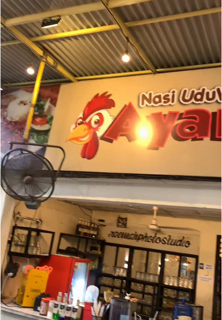 Wowww🥰😋 #fyp #ayamgejrot #kulinertanjungbalai #kulinerasahan 