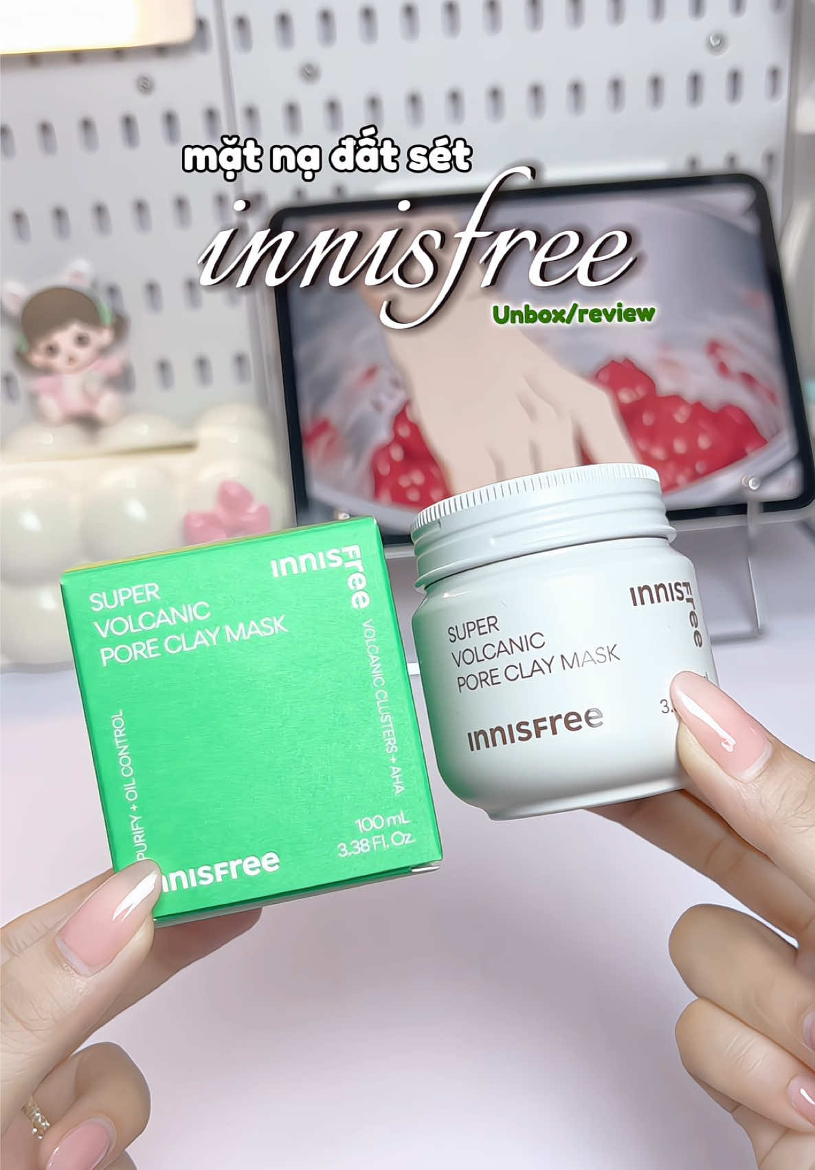 Mặt nạ đất sét tro hỗ trợ cải thiện mụn đầu đen, sợi bã nhờn siu rcm nha🍃 #innisfree #matnadatsetinnisfree #matnadatset #skincare #fyp 