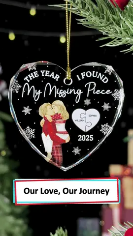 Our names and faces shine beautifully on this heart-shaped glass ornament 🎄 #wanderprints #personalized #gifts #Christmas #giftforcouple
