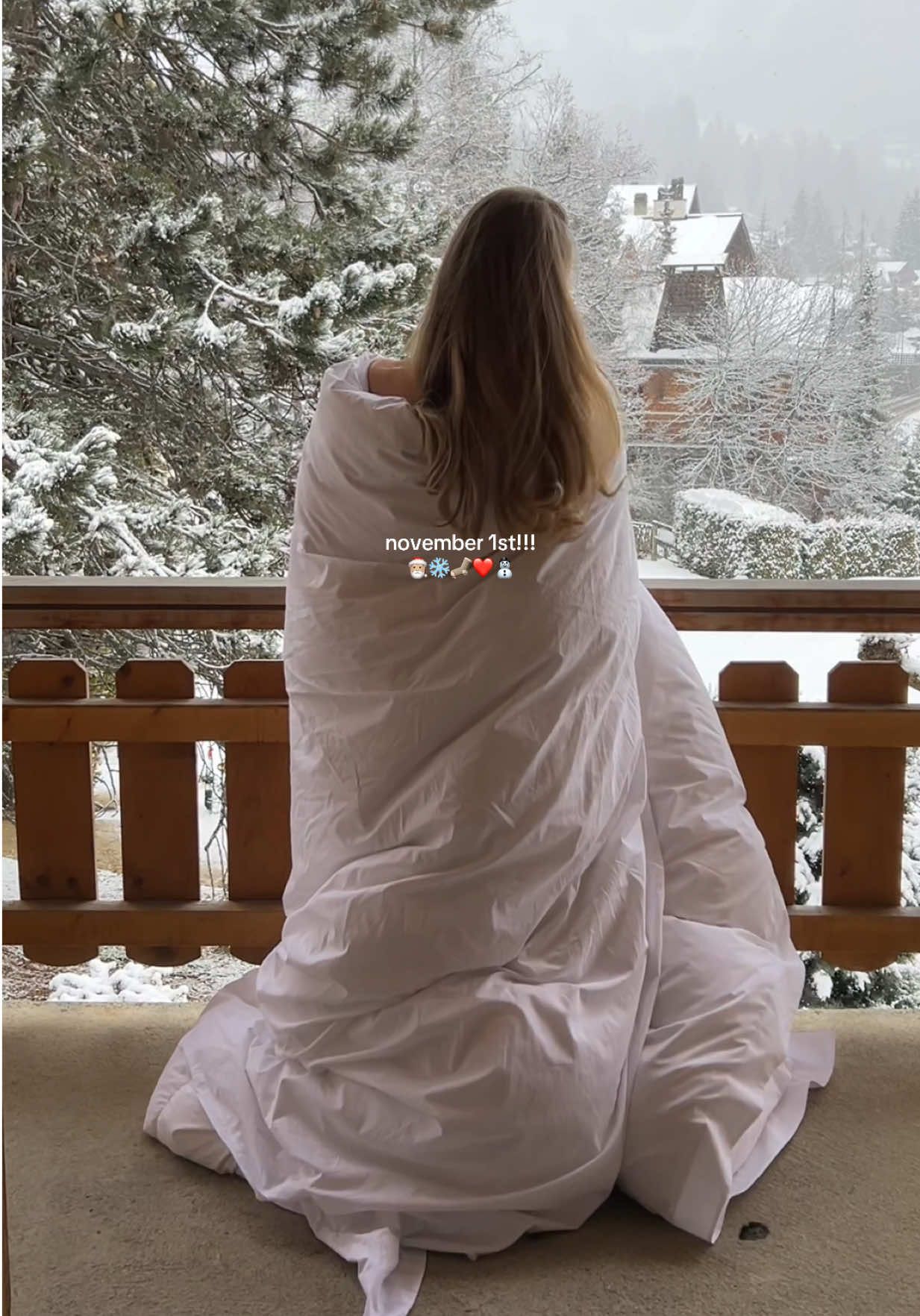 Happy November besties!! ready for all things Christmas🤭🌲🫶🏼 #firstofthemonth #november #1st #christmas #winter 