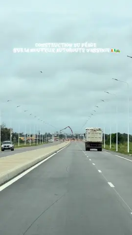 Construction du péage sur la nouvelle autoroute d’Assinie 🇨🇮🛣️
