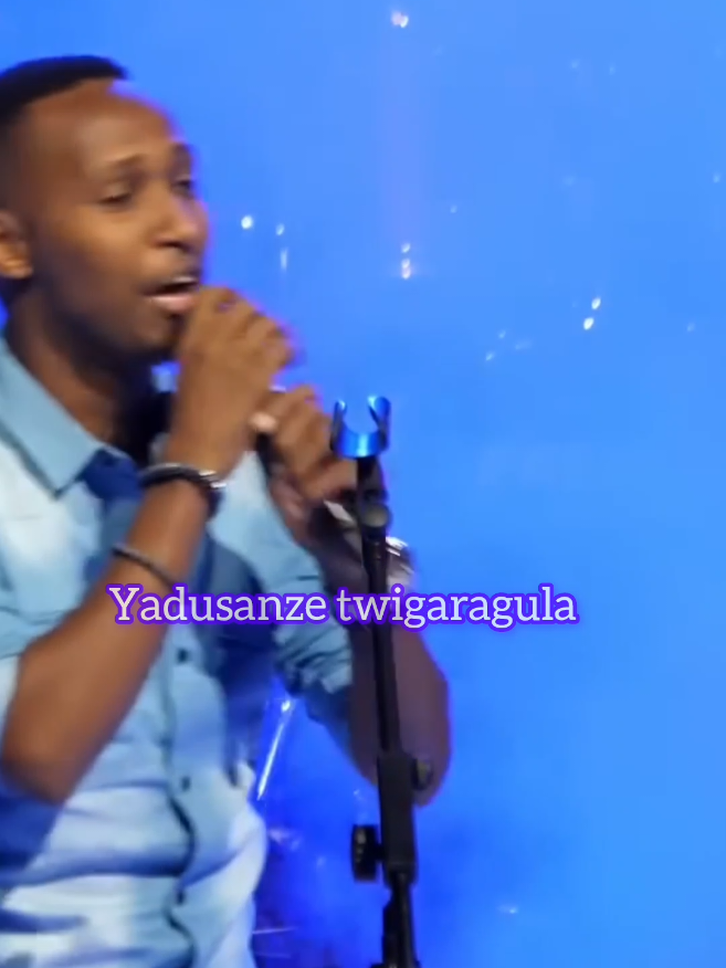nzi ibyonibwira by Israel mbonye #foryoupage #rwandatiktok🇷🇼 #gospelmusicemper #trendingvideo #jesuslovesyou 