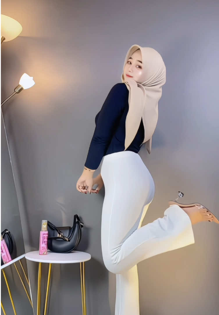 emng sebagus itu cutbray nya😭🤍#cutbray #cutbrayjumbo #fyppppppppppppppppppppppp #fyp #OOTD 