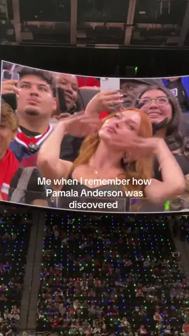 Wearing @SKIMS 💞💞 my favvvv