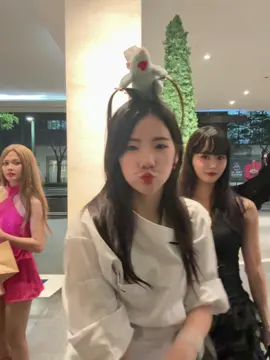 เมื่อครู่พี่เท่หรือไม่ #Famebnk48 #halloween #fpyシ #FameQuadLips #QUADLIPS 