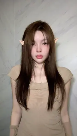 #เอลฟ์ 🧝🏻‍♀️