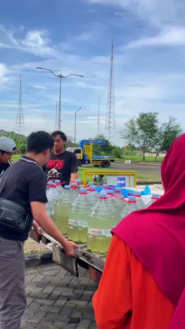 SUPLAY MOMENT VIDIO #suplayer #festivalkuliner #surabaya #surabayabarat #festivalkulinersurabayaterbesar 