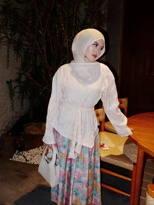 Sudah masuk tiktokshop, join live for more details🤍