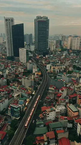 Một chiều không nắng trên thành phố Hà Nội tôi yêu #winter #hanoi #city #cityscape 