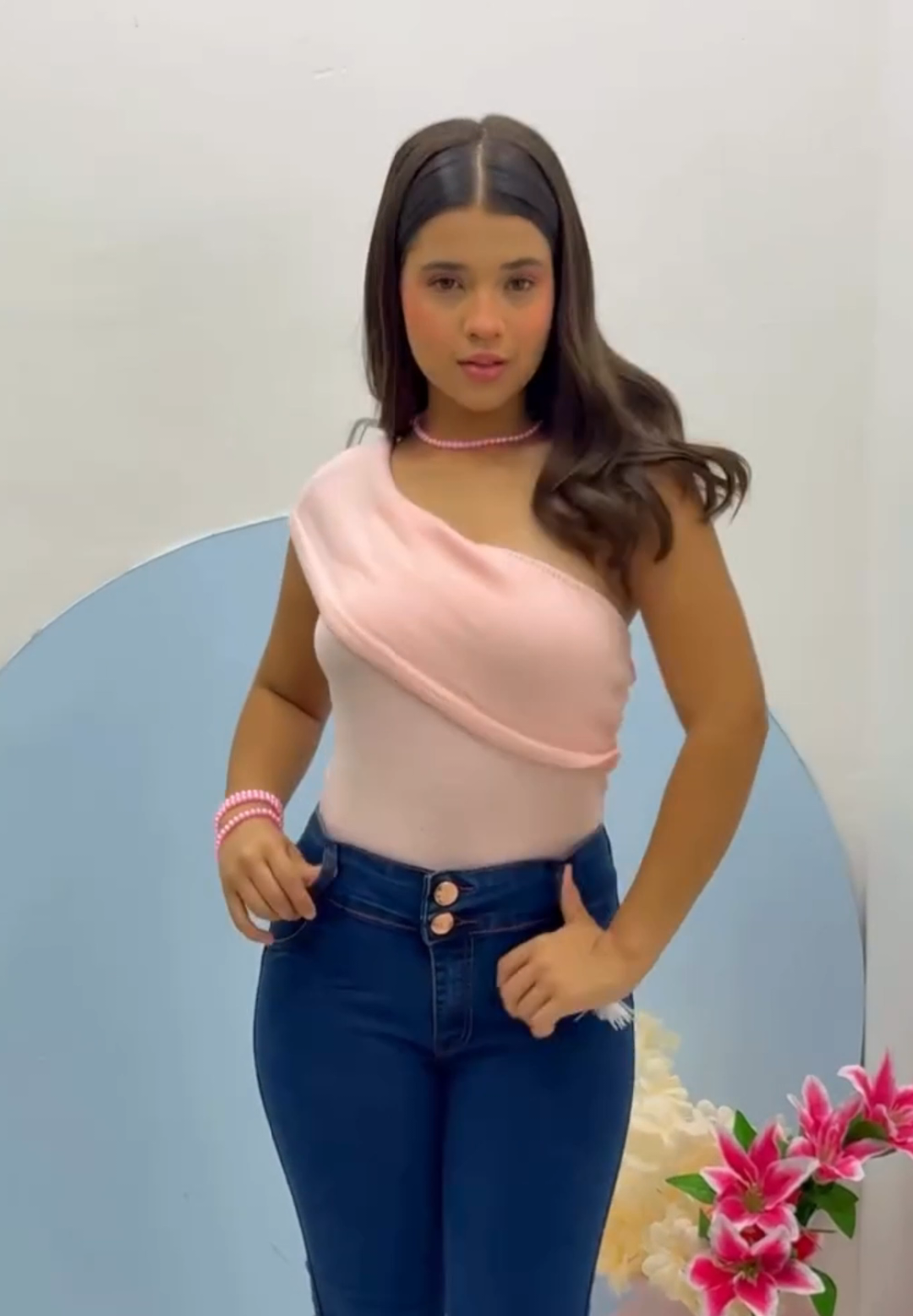 Ajudem a bater a meta de 100K💐 Sigam para mais novidades ✨📸👗  #mariaeduarda #modelo #fy #fyp #foryoupage 