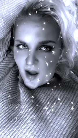 Belle après-midi 🦋 #pourtoi🥺👼🏽 #blayback #flyp #foryoupage❤️❤️ #bonnejournéeàtousetàtoutes🙃 Des gros bisous 🌷🎧💿🎀😘😘@👑Ŧгє๔ץ кเภﻮ👑 @jordanking.62 @🌟🦖 Arual 🐉💚 