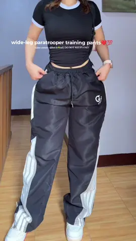 this baggy training pants>>> pwede rin 'to sa jowa mo☺️💫❤️ #baggypants #loosepants #sportspants #widelegpants #unisexpants 