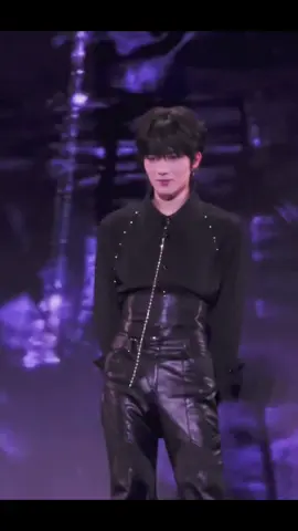 A Tinh nhảy😍 #xingqiu #eliothuang #huangxing #hoangtinh #黄星 