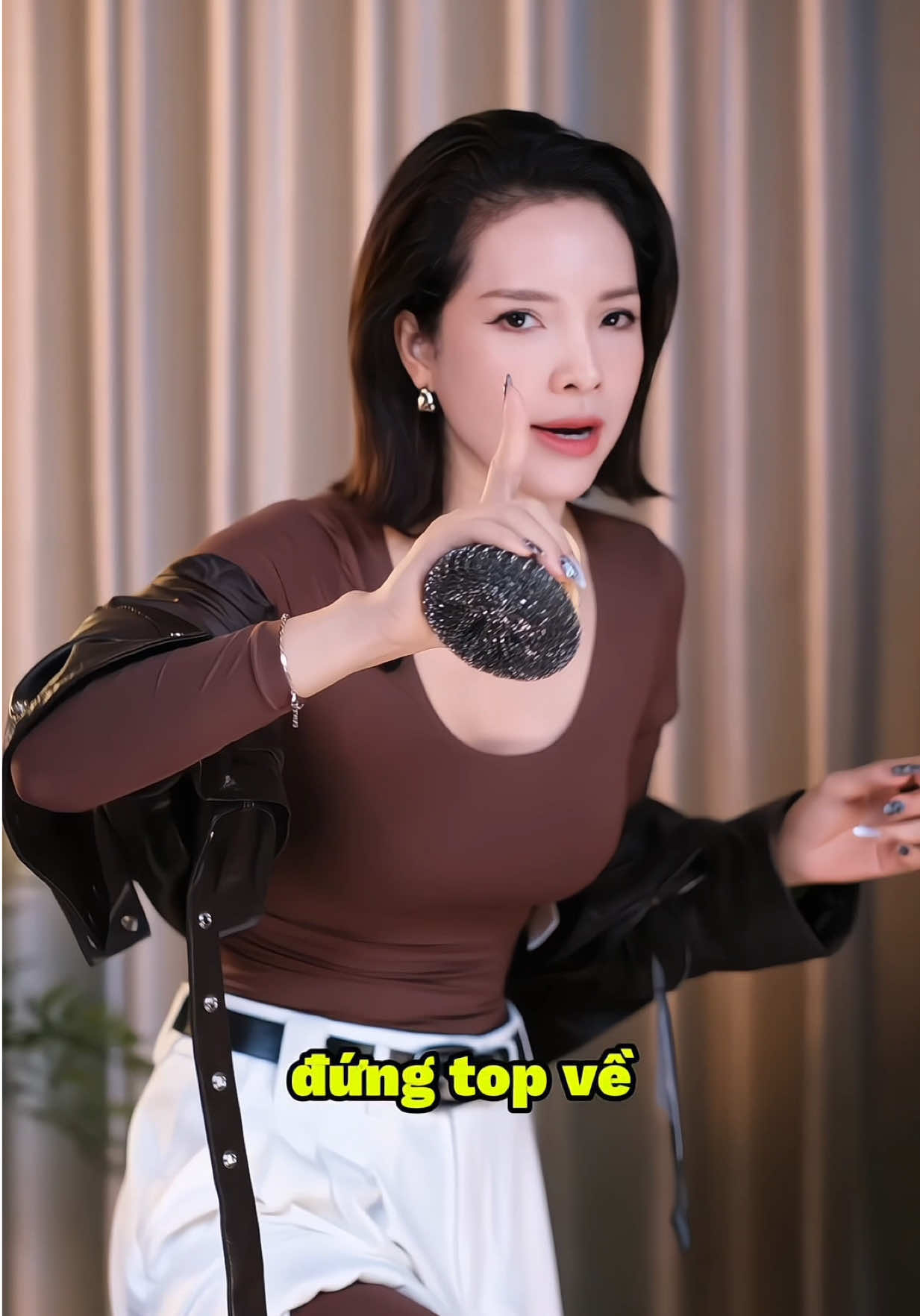 Chỉ có mình nhà này có thôi các chị ơiiii 🤤 #hanhnguyenmikixi #SantonyUnderwear #Santony5551 #PierNo5 #aogiunhiet 