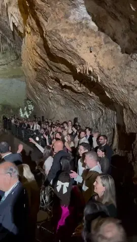 One Night. One Grotto. One Healing Song!! #jeitagrotto #nature #music #8eArt 