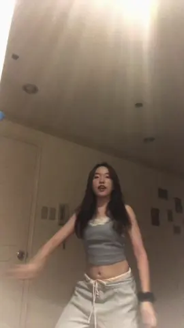 imissstiktokkk! #dezlisa #dancetrend 