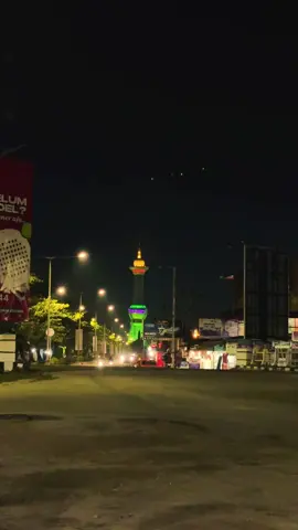 Ternyata bukan kotanya yang bikin aku nyaman, tapi orang yang ada di Kota ini :) #kendari #kendarisulawesitenggara #tugumtqkendari #fyp #fypviraltiktok🖤シ゚☆♡  