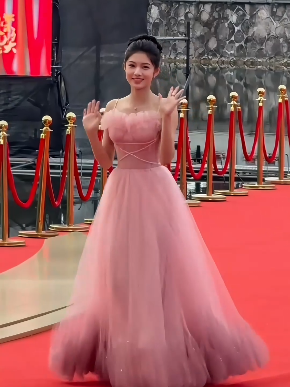 1/11/2025🩷🥹 #wenrongawardsceremony2025 #aimi #艾米 #foryou #fyp 