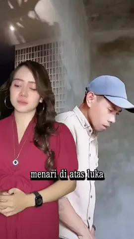 #menari di atas luka 😭😭#menaridiatasluka #fypviralシ 