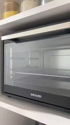 Forno Elétrico Suggar 42L preto modelo FE4201PT/FE4202PT, compacto, prático e eficiente para assar, gratinar e aquecer suas receitas https://s.shopee.com.br/1BAoYhHQXx Curta, comenta e compartilha! #fornoeletrico #suggar #cozinhaprática #assarfacil #eletroportateis #receitascaseiras #forno42L #cozinhacompleta #equipamentosdecasa #fornocompacto #lojinhassecretas #utilidadesdomesticas #assargratinaraquecer #casaefamilia #cozinhafuncional