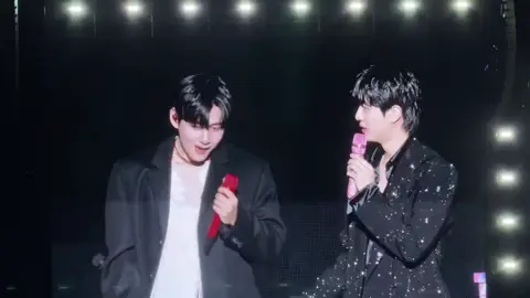 Taehyung emocionado ao retornar aos palcos e sentir novamente todo o amor do ARMY após tanto tempo! 😭 #v #kimtaehyung #jin #RUNSEOKJIN_epTOUR_ENCORE #Jin_TOUR_ENCORE